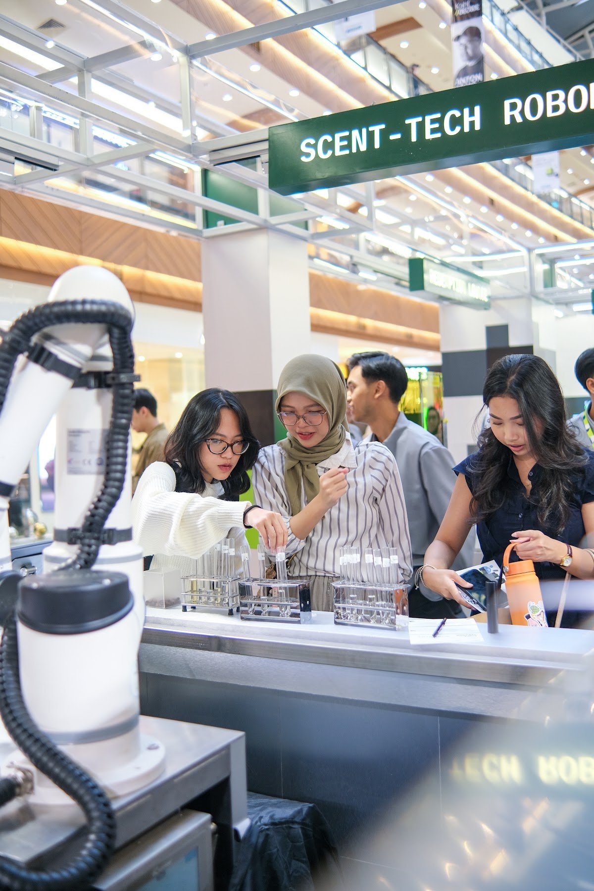 Scent-Tech Exhibition